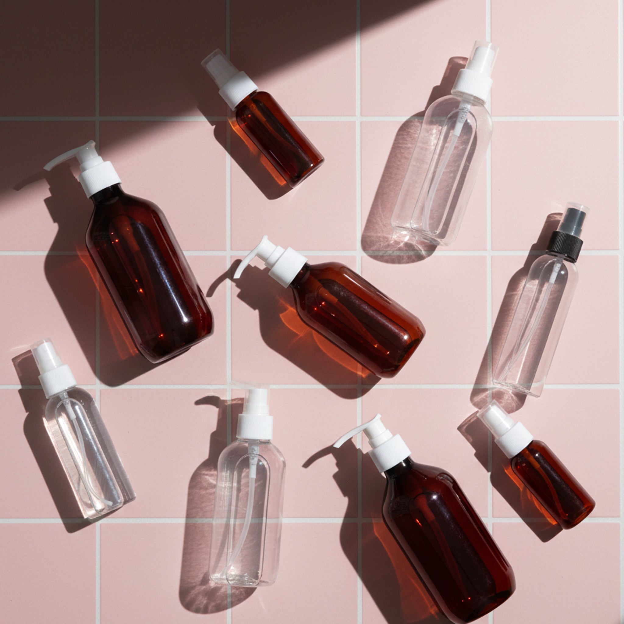 Sample Plastic Spray Bottle with Spray Pump Lid - Round Shoulder